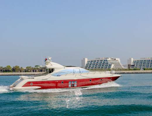 Sura yacht cruising Dubai waters