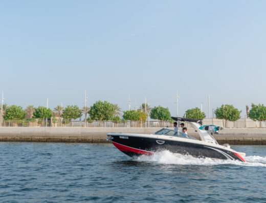 Speed boat in Dubai Marina with 6-passenger capacity